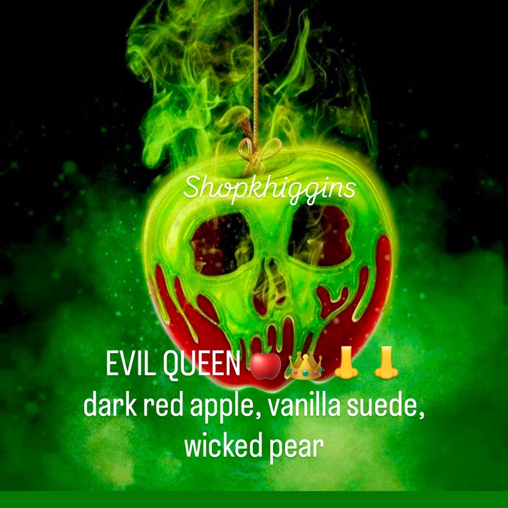 NWT B&BW Evil Queen Disney Villain Poison Apple Pocketbac Keychain & REFILL - Picture 3 of 9